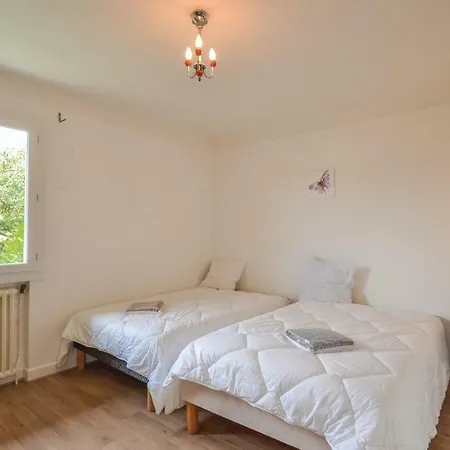 Three-bedroom Holiday In *